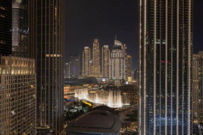 Luxury 4BR Apt-Iconic Burj Khalifa &Fountain Views